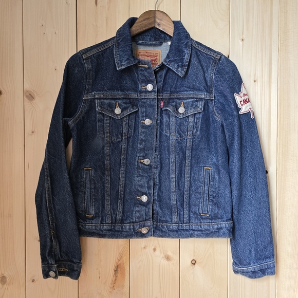 Levi's Jackets & Blazers - Levi Strauss Denim Trucker Jean Jacket Womens Medium